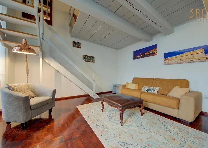 Unique Seafront Loft Overlooking Valletta's Views By 360 Estates